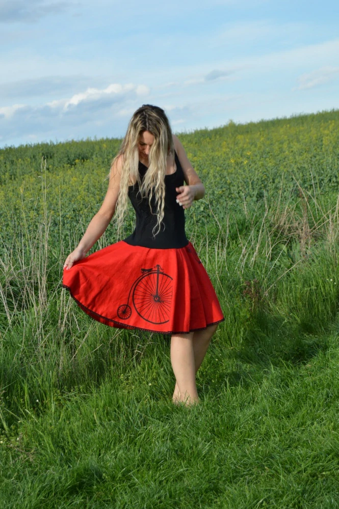 Tílkové šaty- kolo